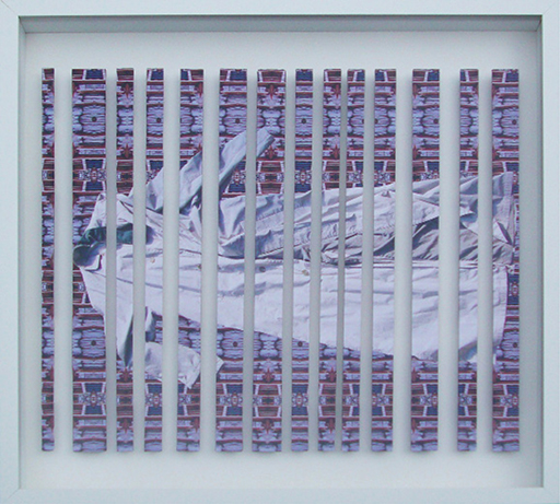 Bare Trenched Coat, 2011, C-Print  erhaben, 50 x 50 cm